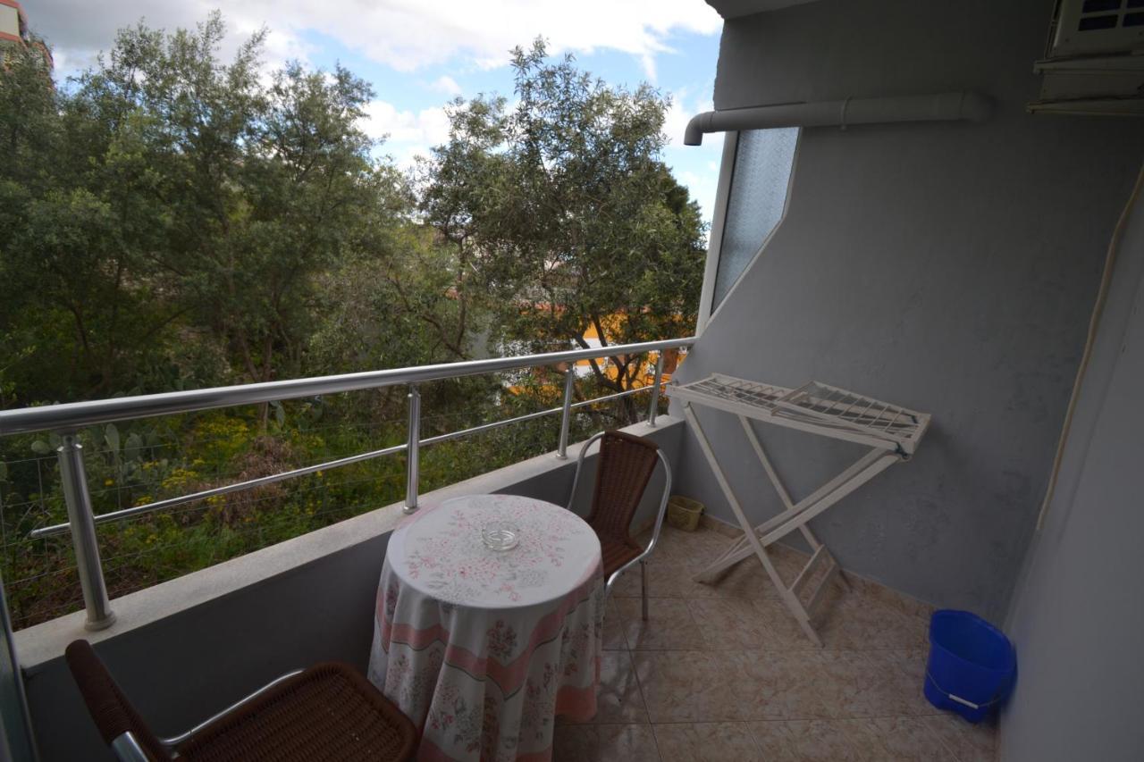 Villa Shqiponja Sarandë Exterior foto